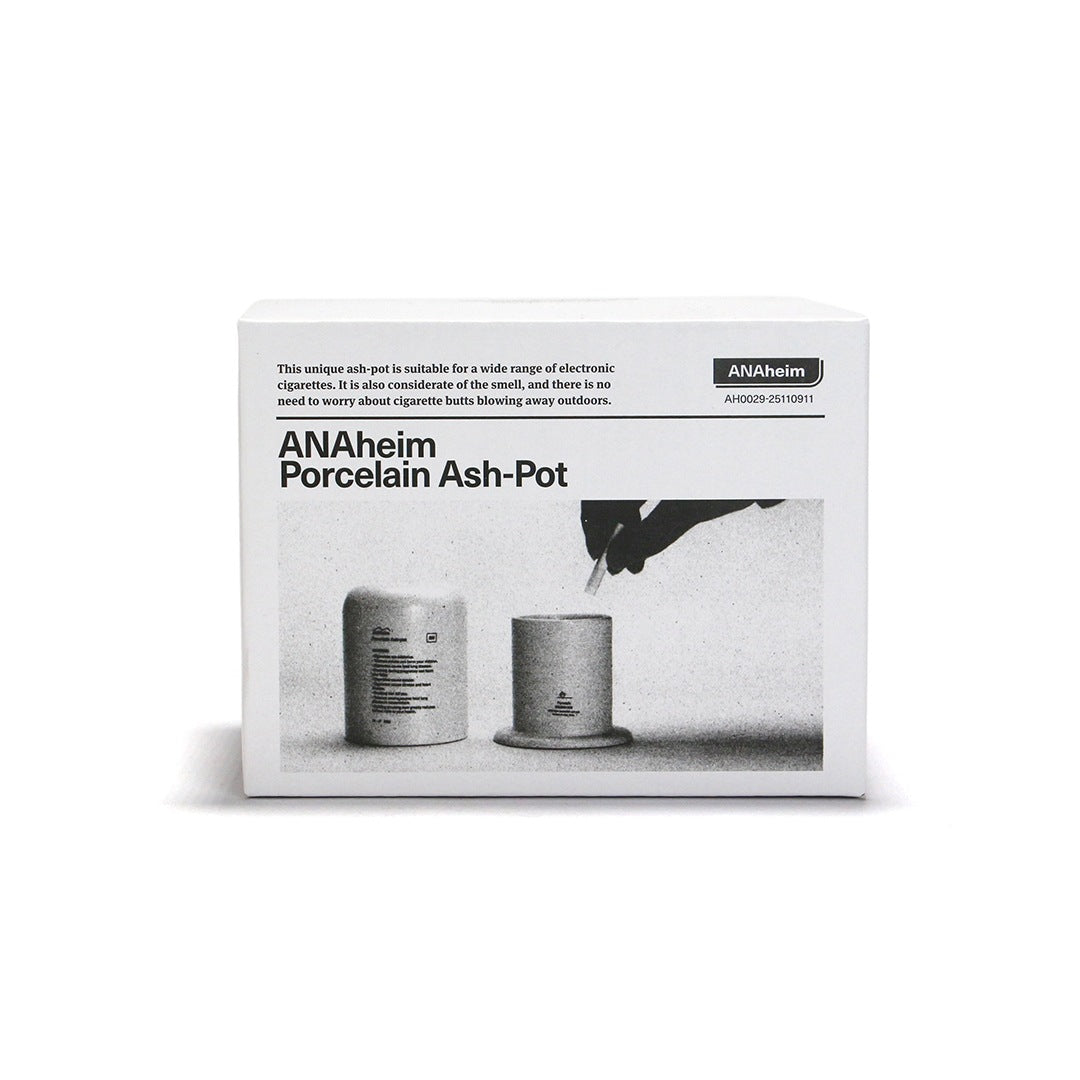 ANAheim Porcelain Ash-Pot "Black"