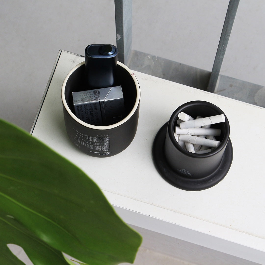 ANAheim Porcelain Ash-Pot "Black"