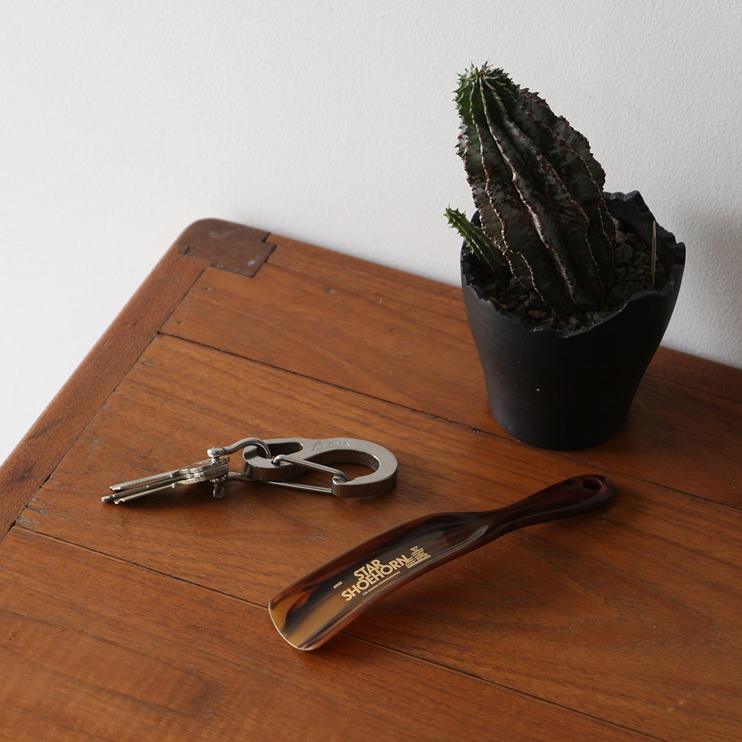 ANAheim Star Shoehorn "Gray"