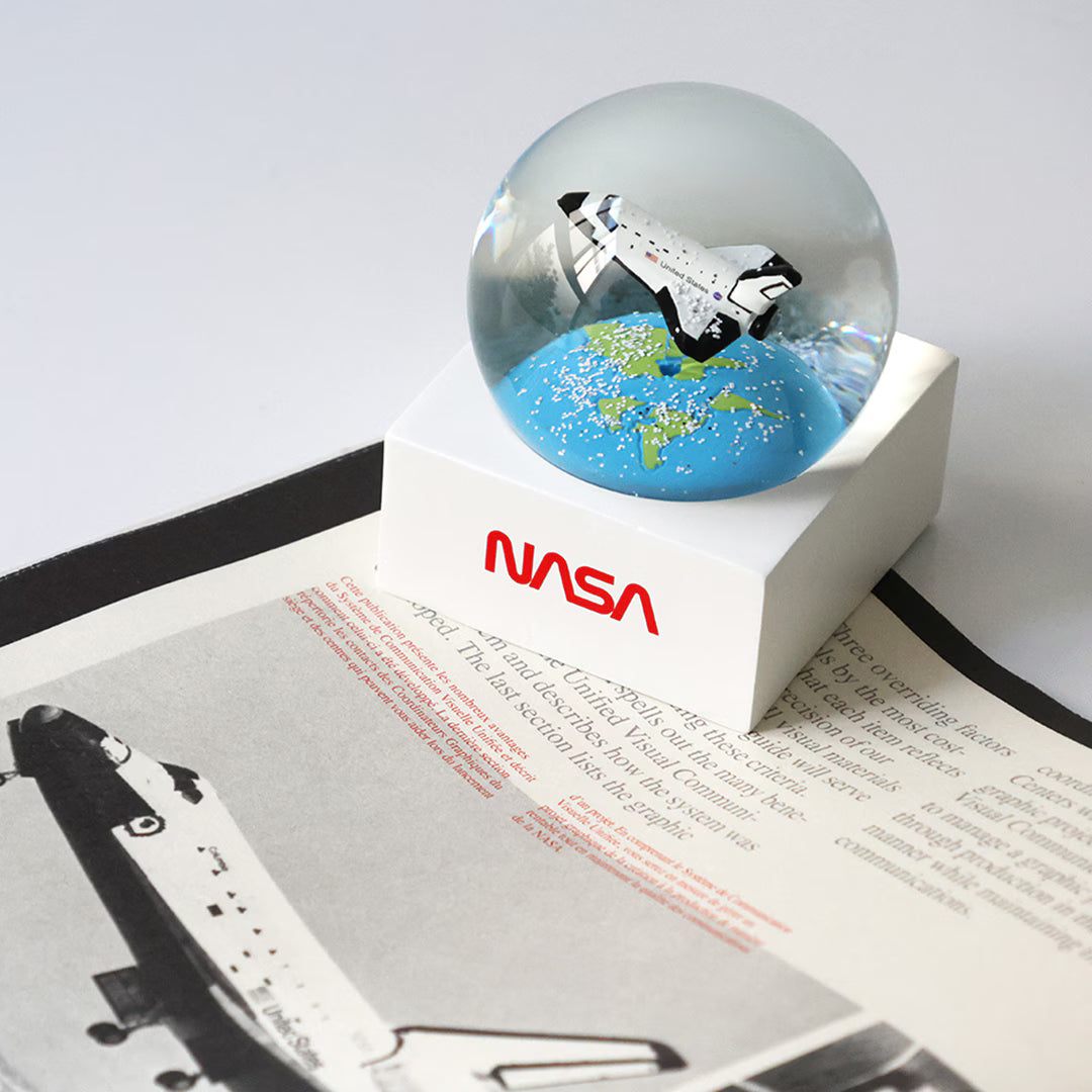 NASA Snow Globe "65mm Space Shuttle"