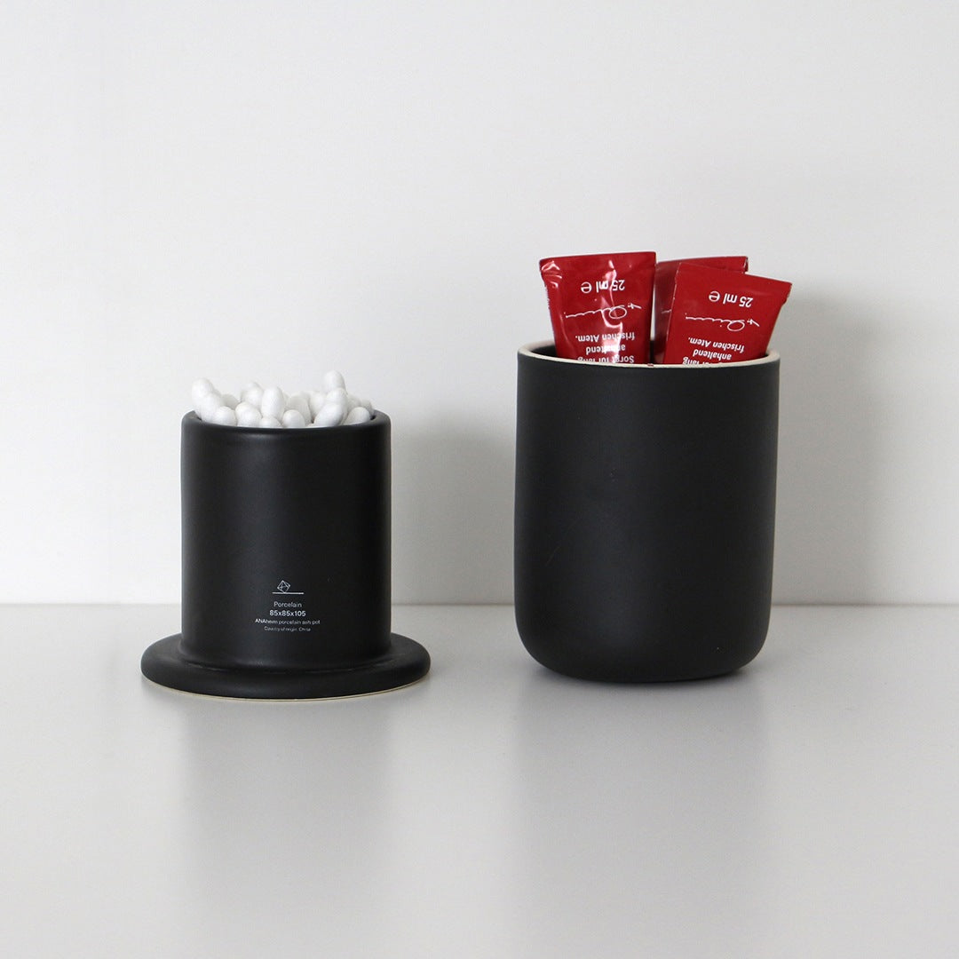 ANAheim Porcelain Ash-Pot "Black"